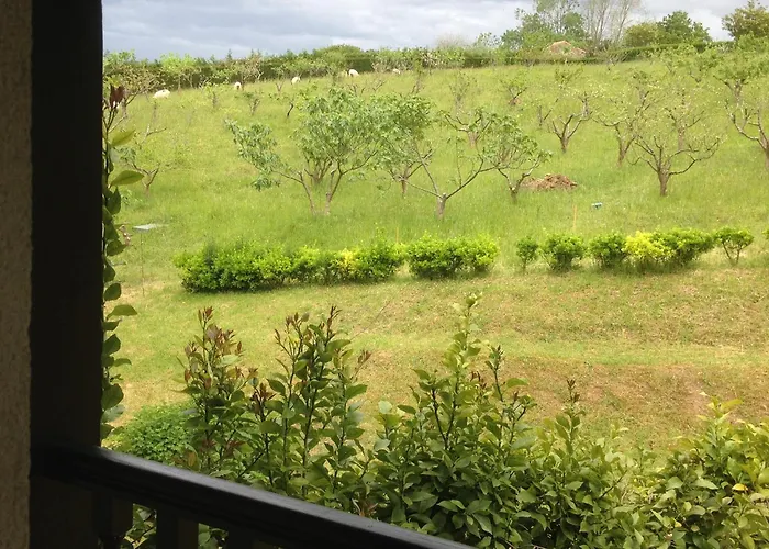 Rural Cantabria Vila *